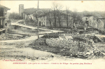 Aprs quatre ans de guerre - L'intrieur du village - Au premier plan, Blockhaus