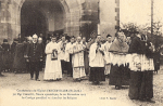 Conscration de l'glise d'Ancerviller par Mgr Cerretti, Nonce apostolique, le 20 novembre 1923. Le cortge pontifical va chercher les reliques.