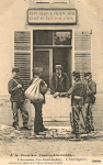 A la frontière franco-allemande L'arrestation d'un contrebandier L'interrogatoire A la frontière franco-allemande L'arrestation d'un contrebandier L'interrogatoire