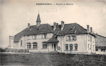 Postes et mairie Postes et mairie