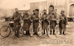 Bayr. Landw. Inf. Regt No. 4 - Bat.-Radfahrer erwarten die Befehle - Januar 1915