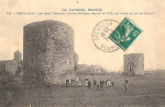 Les deux tours de l'ancien, château démoli en 1536, par ordre du roi de France