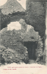 Après 4 années de guerre - L'intérieur de l'église Après 4 années de guerre - L'intérieur de l'église