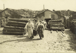 Nancy - Route de Toul - Atelier de camouflage - Transport des treillages en rafia rouls - 3 avril 1918