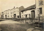 Ancerviller. Maisons en ruines sur la route de Domèvre - 3 septembre 1915