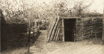 Blémerey (près). Bois de la ferme de l'Étang. Couloir de circulation de la batterie de 155 long - 12 décembre 1916 Blémerey (près). Bois de la ferme de l'Étang. Couloir de circulation de la batterie de 155 long - 12 décembre 1916