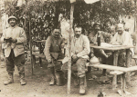 Bois du Vannequel. Soldats du 37e territorial - 24 aot 1916