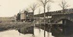 Domjevin. Maison construite sur pilotis et abri de bombardement sous un pont - 14 décembre 1916 Domjevin. Maison construite sur pilotis et abri de bombardement sous un pont - 14 décembre 1916