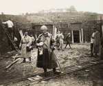 Domjevin (prs). Installation d'une ambulance souterraine - Juin 1917