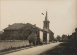 Herbviller. L'glise et la route de Paris  Strasbourg - 21 aot 1916