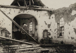 Herbéviller. L'église bombardée : la nef et le chœur - 16 août 1918 Herbéviller. L'église bombardée : la nef et le chœur - 16 août 1918